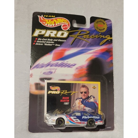 Hot Wheels Pro Racing #6 Mark Martin Hot Wheels with Collector Card 1997 - Picture 4 of 5